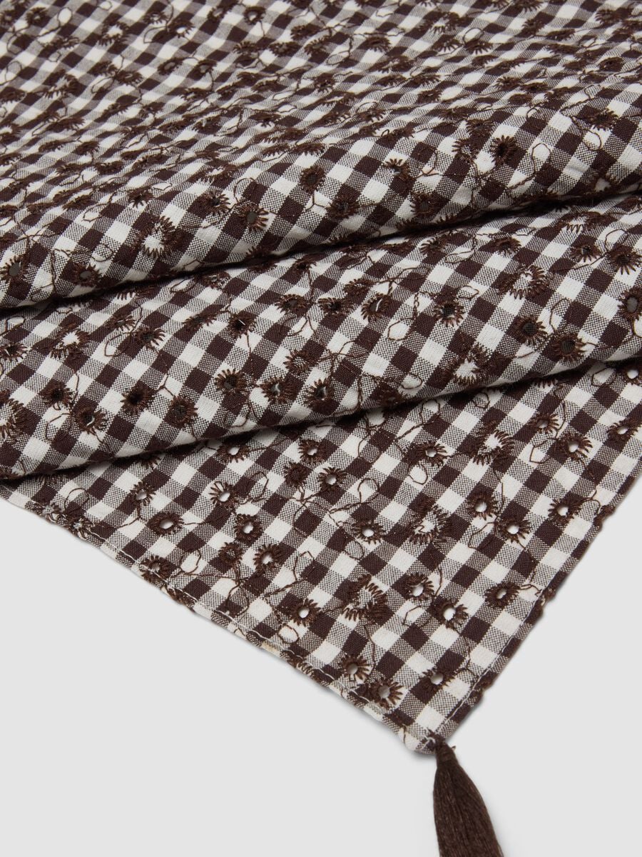 Foulard marrone in misto cotone e viscosa con motivo a quadri_2