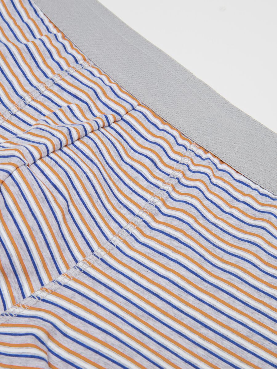 Midi boxer shorts in stretch cotton with pattern._5