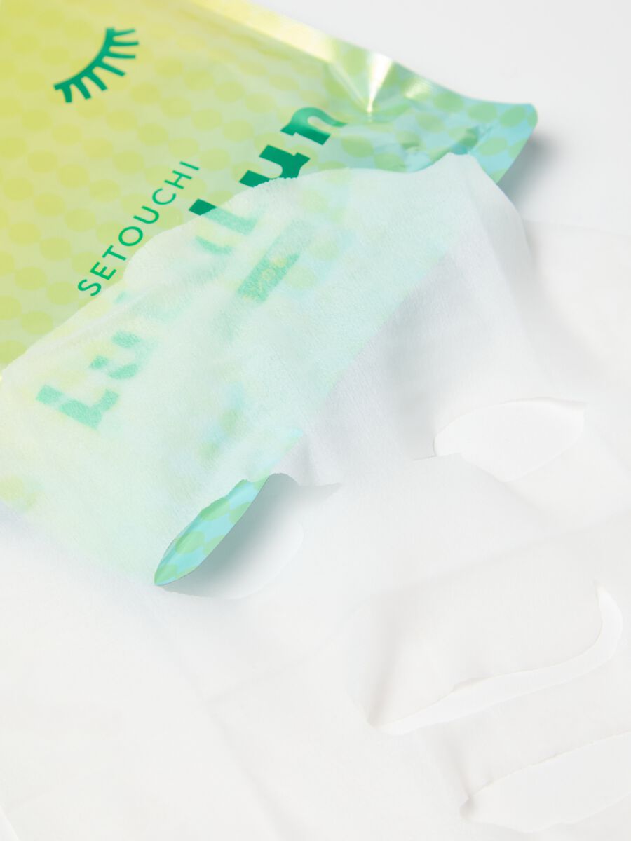 Premium mask in fabric with refreshing and balancing lemon fruit extract from the Setouchi region. The pack contains 7 fabric masks. Perfect for daily use._2