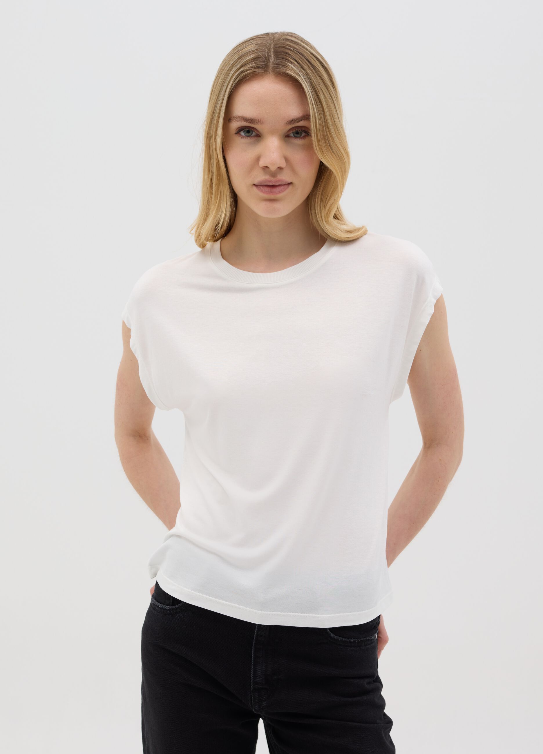 White Stretchy Viscose T-shirt by Ovs