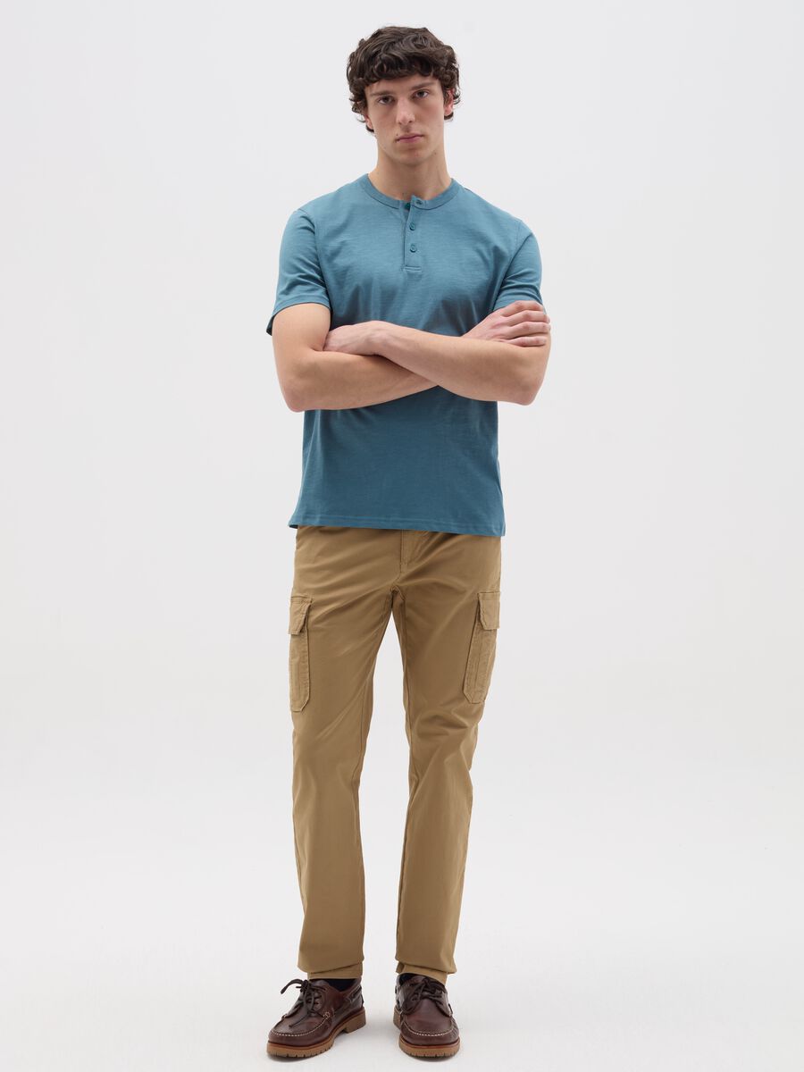 Cotton T-shirt with granddad neckline_1