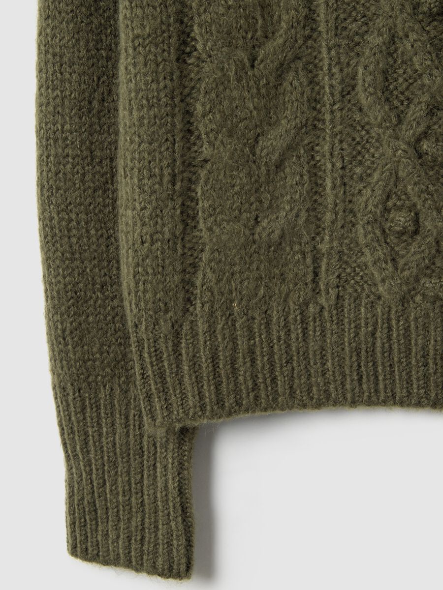 Green regular fit jumper with cable pattern_5