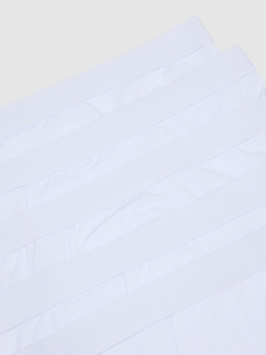 Multipack of white stretch cotton briefs with tight fit_5