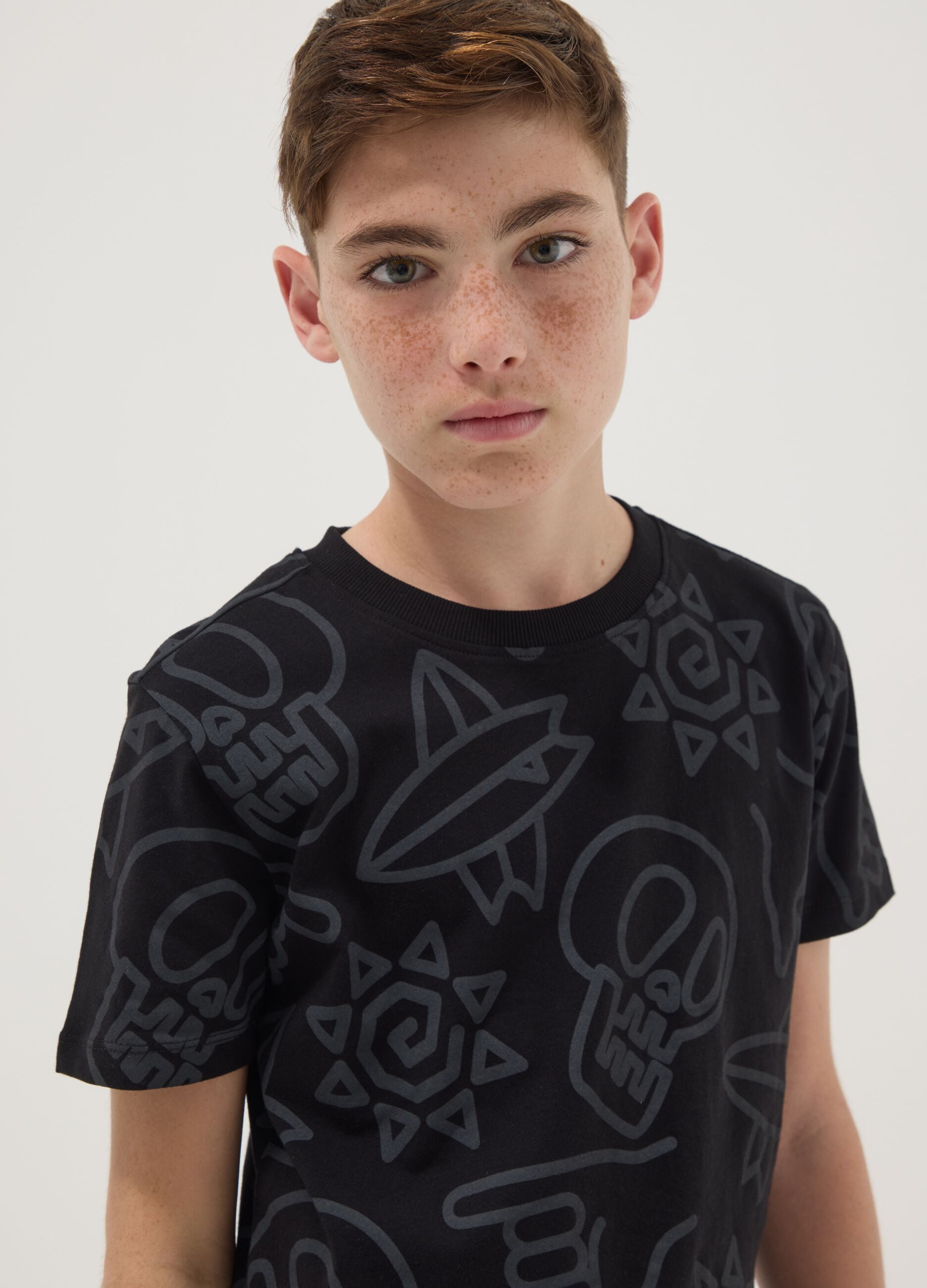Black short-sleeve pure cotton T-shirt