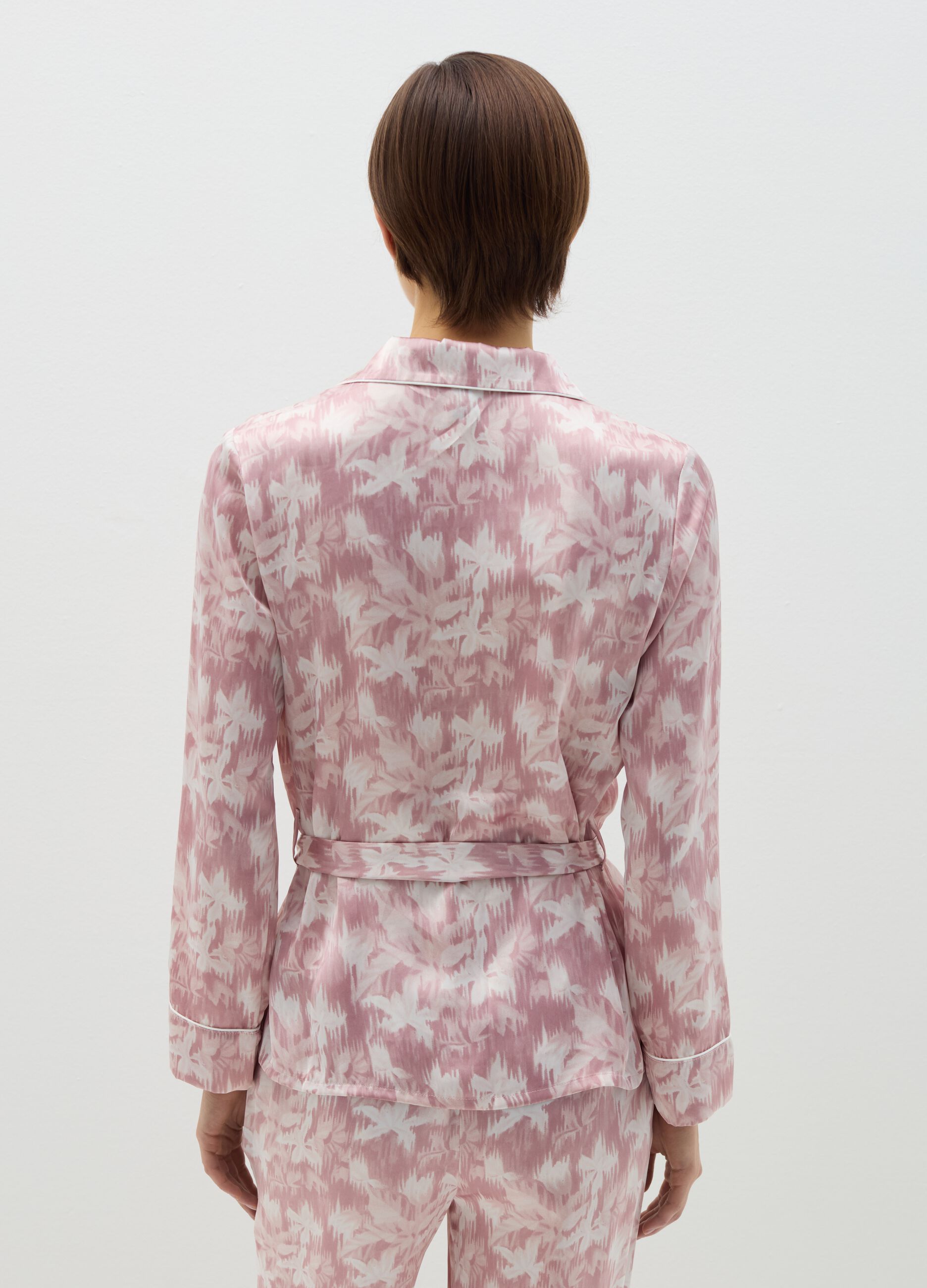 Pyjama top in pink and white satin with belt