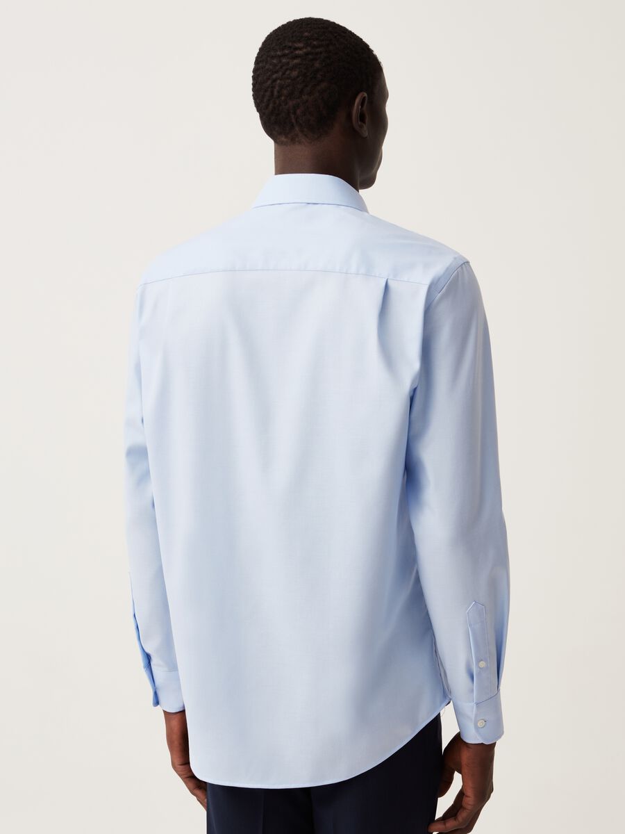 Regular-fit no-iron shirt in cotton pique_2