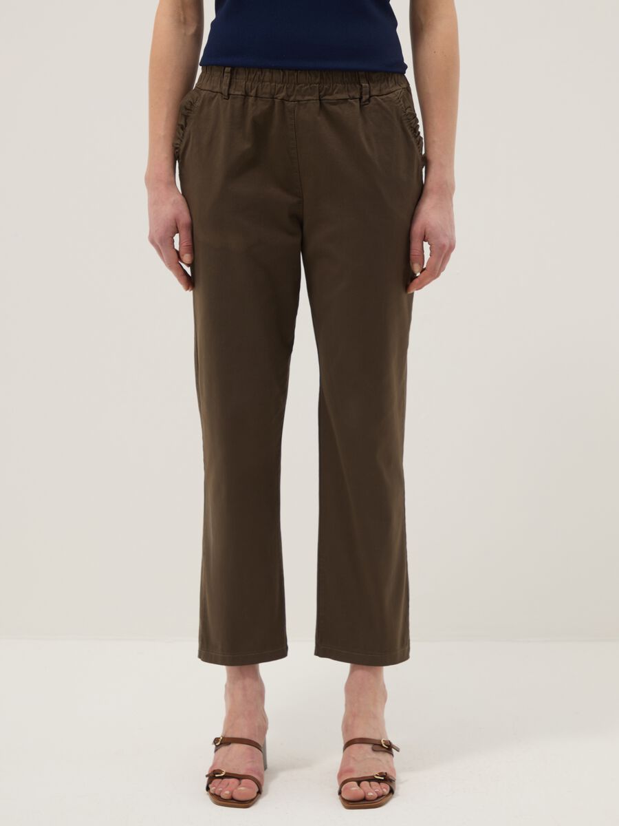 Pantaloni in cotone elasticizzato marroni regular fit_1