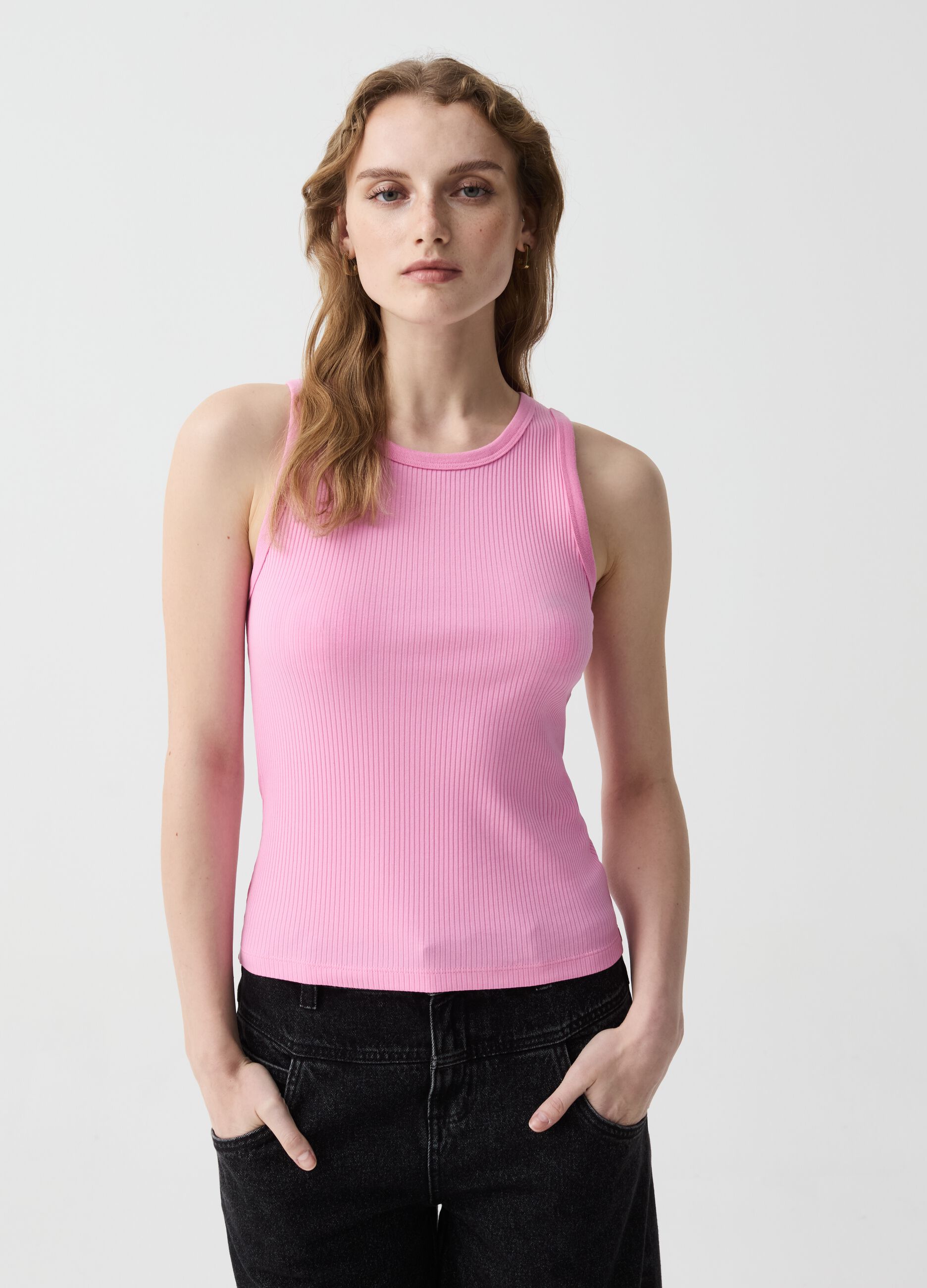 Essential tank top with narrow ribbing
