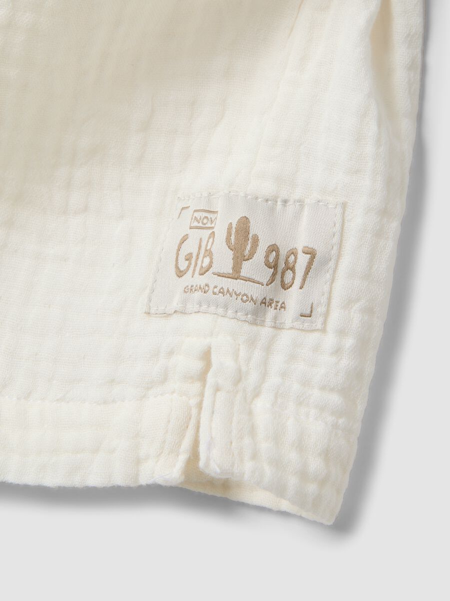 Boys&rsquo; white pure cotton regular-fit shirt with buttons_3