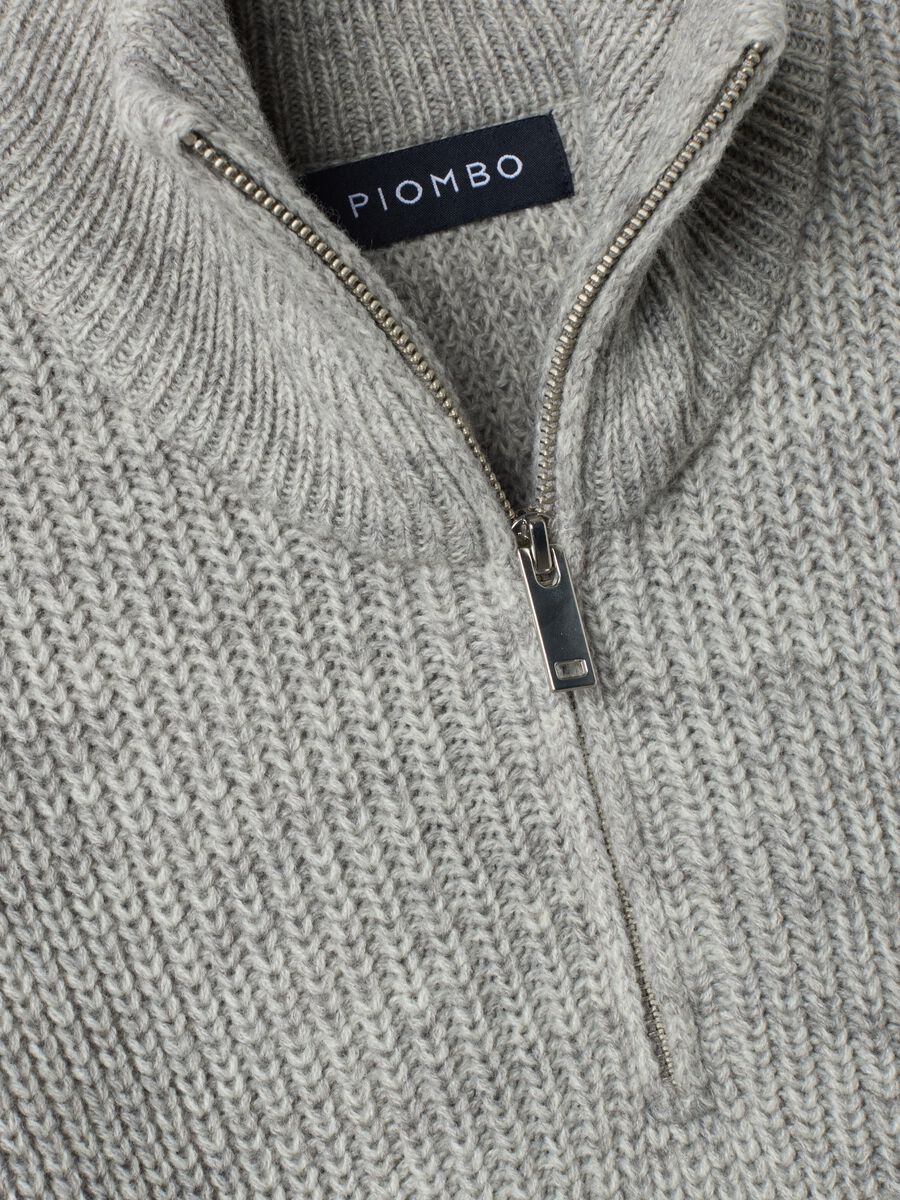 Maglia grigio chiaro in misto lana con colletto regular fit_5