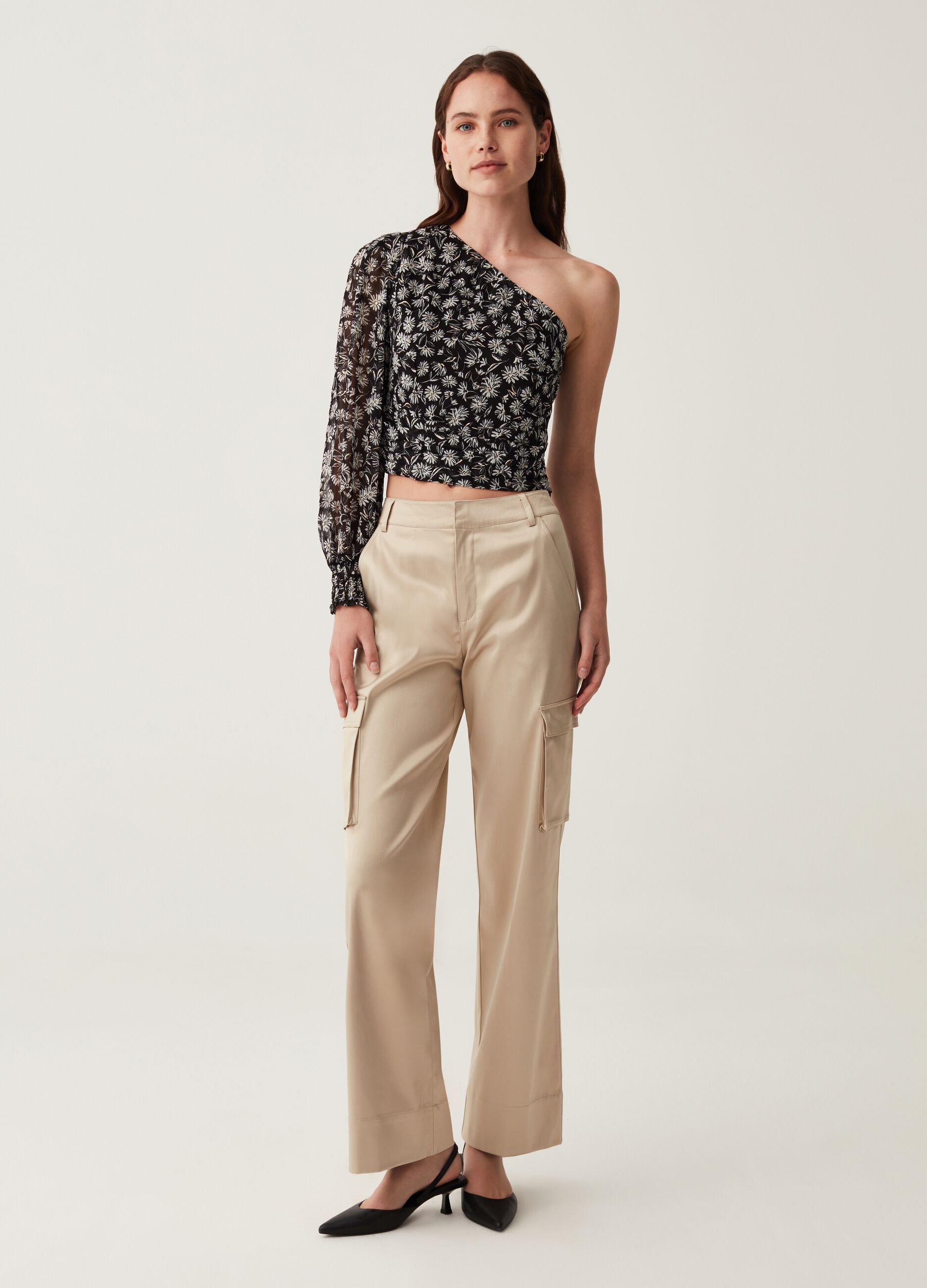 Blusa monospalla con stampa margherite_1