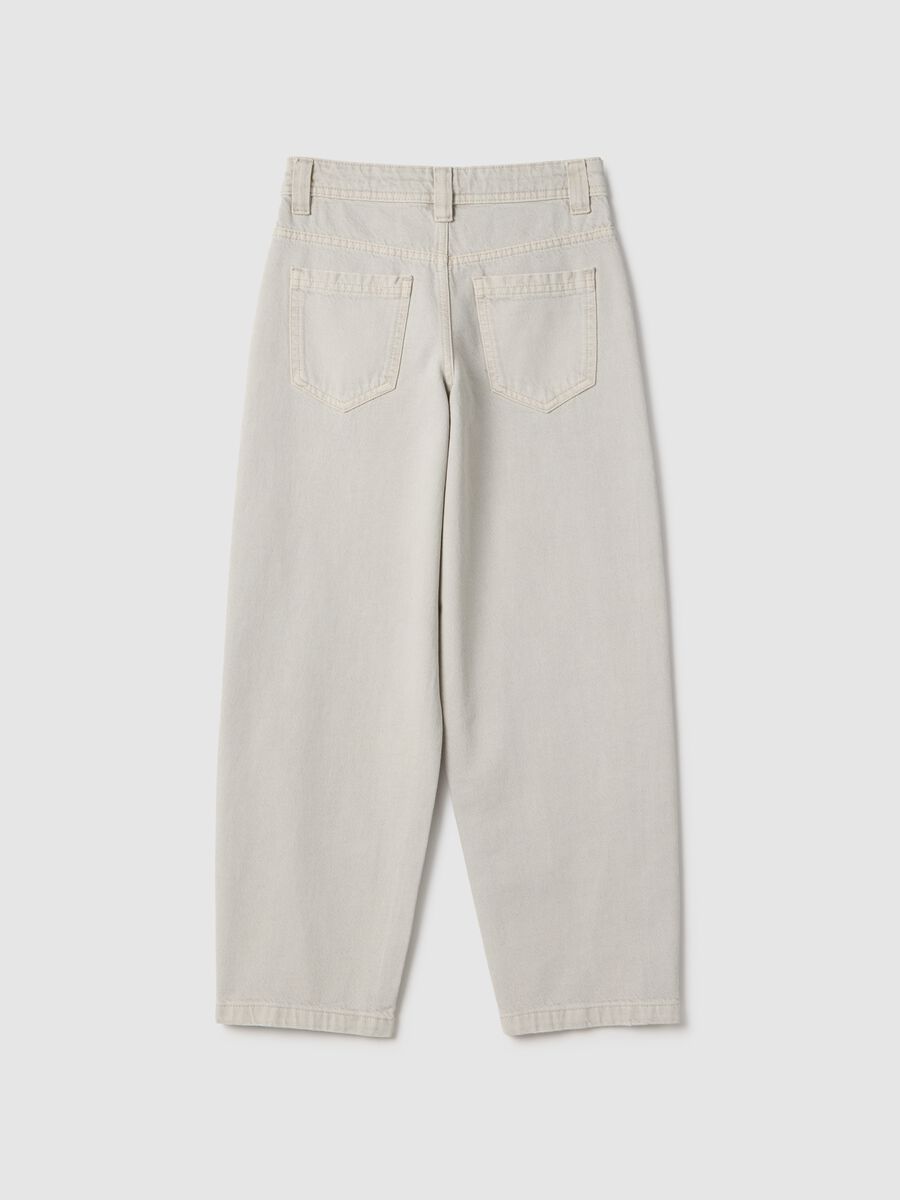 Grey pure cotton balloon fit jeans for girls_4