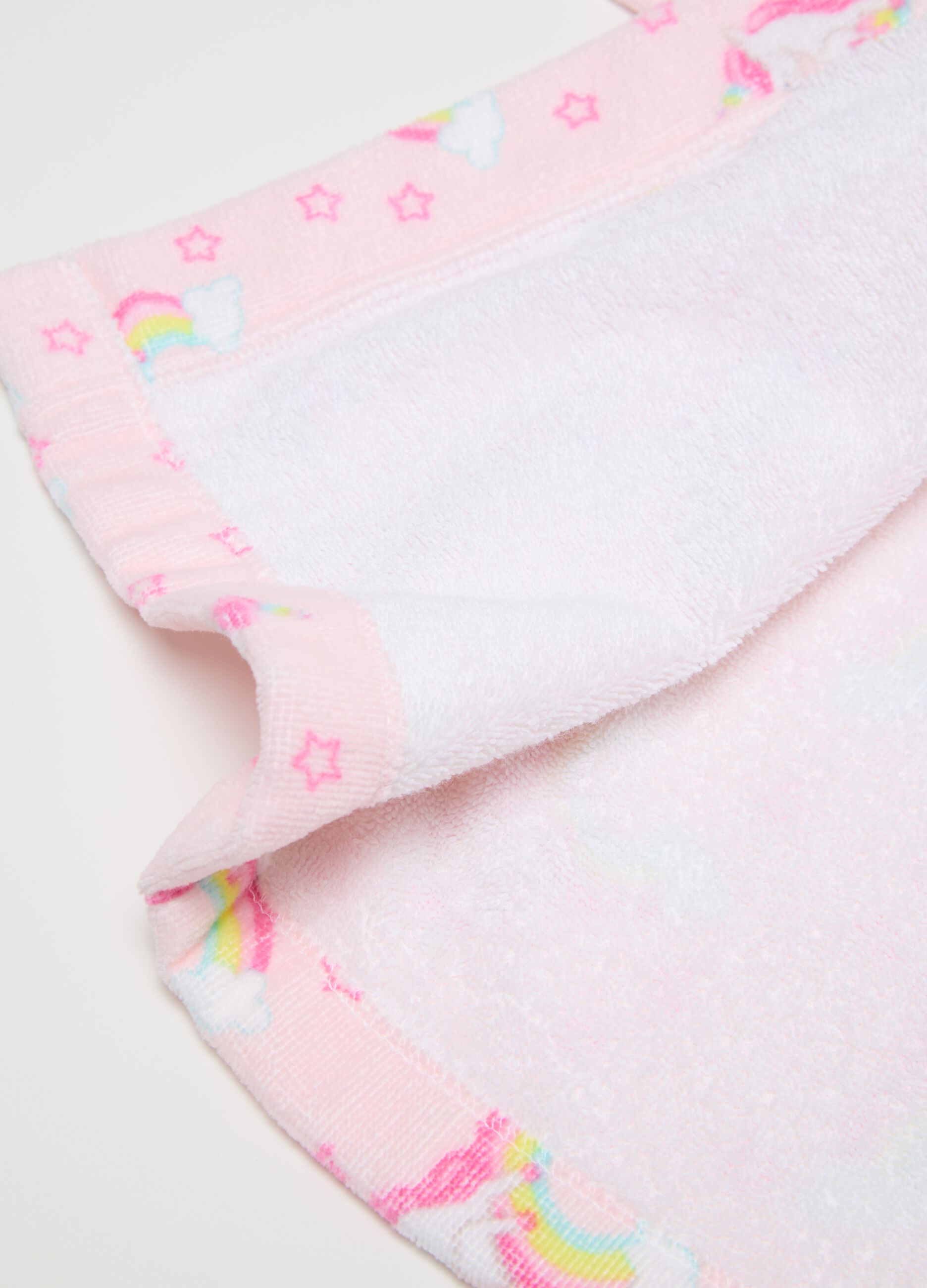 Pink bathrobe with hood and unicorns print