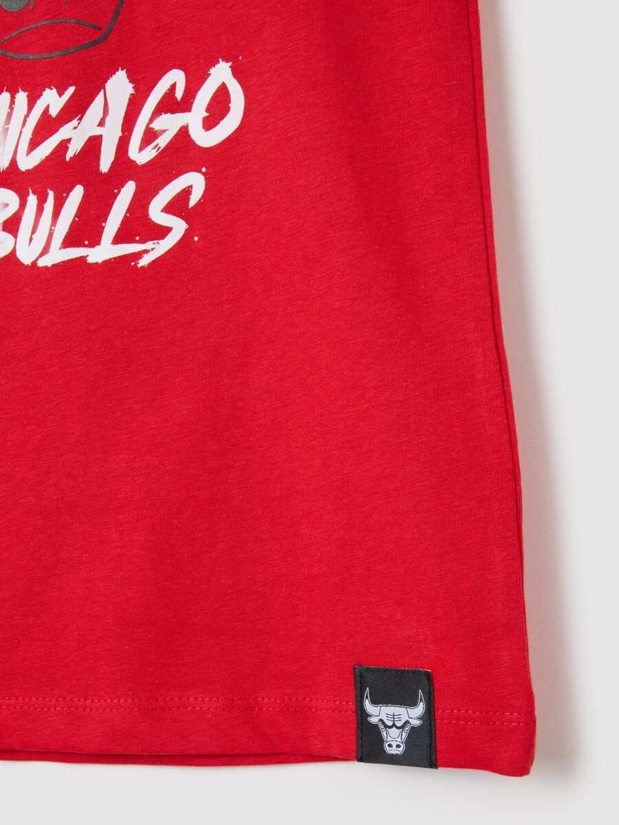 Red pure cotton regular fit child's vest with Chicago Bulls print_3