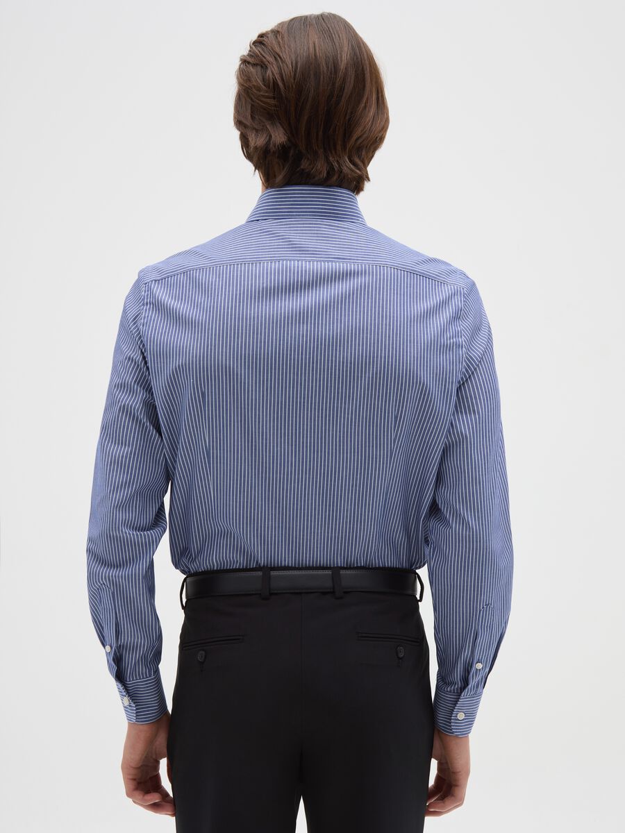 Camicia blu a righe in misto cotone_2