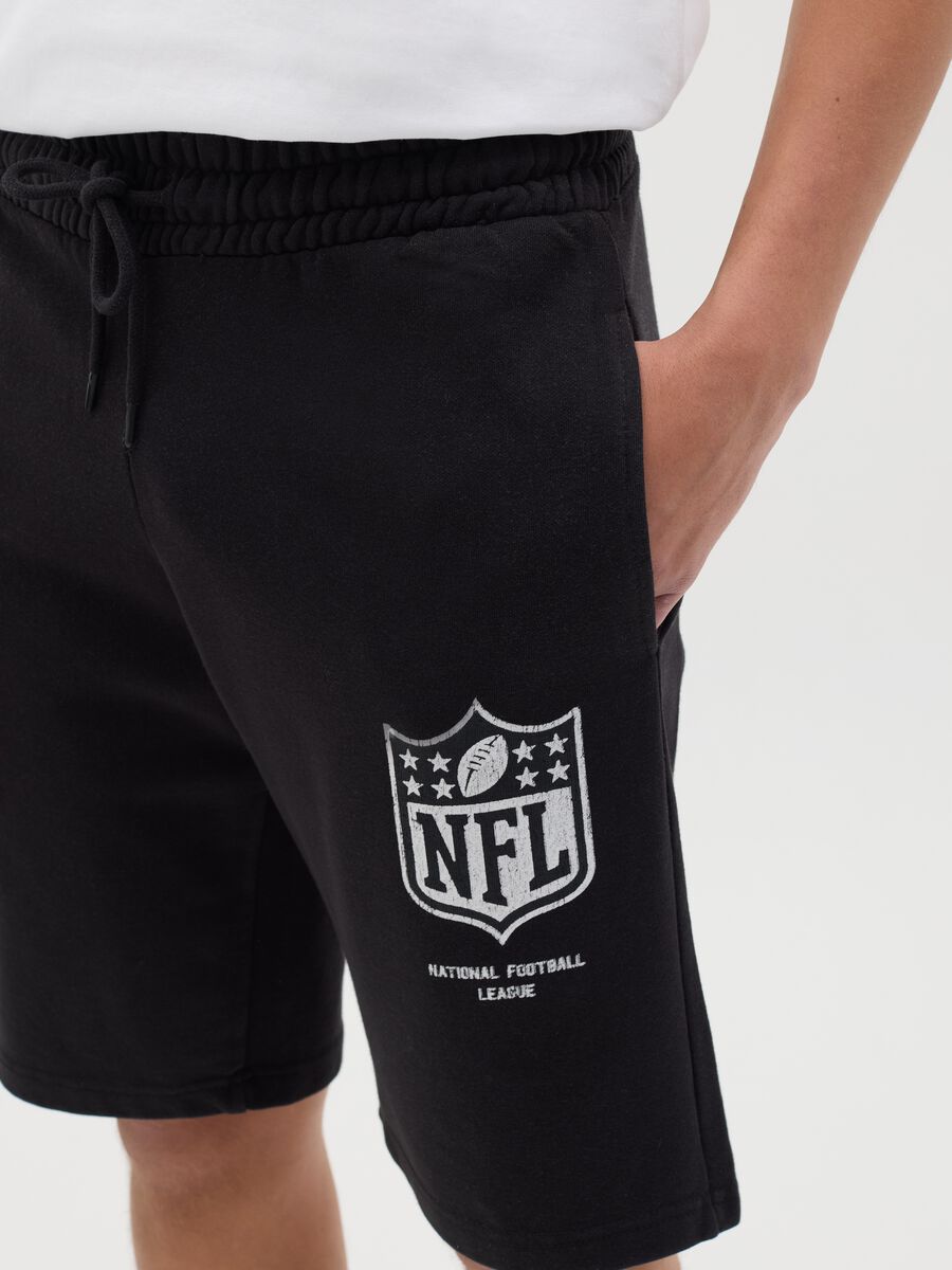 Black NFL Sports Shorts with Logo_2