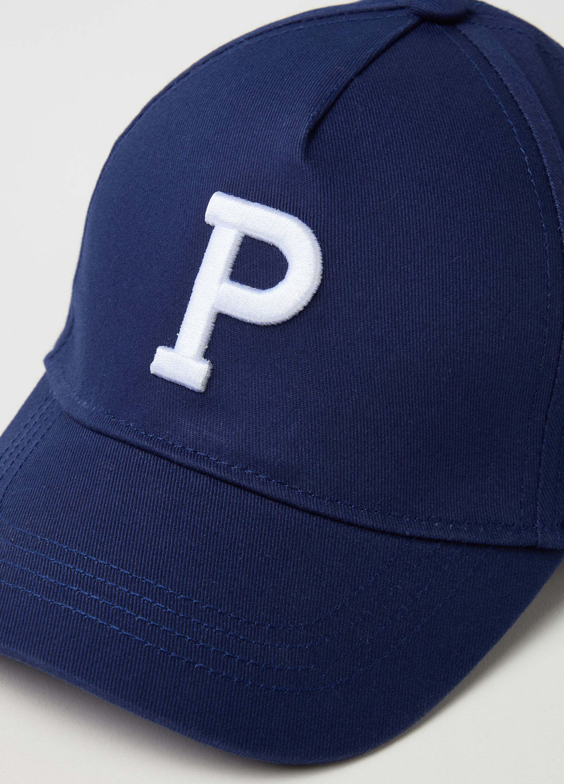 Baseball cap with embroidered logo