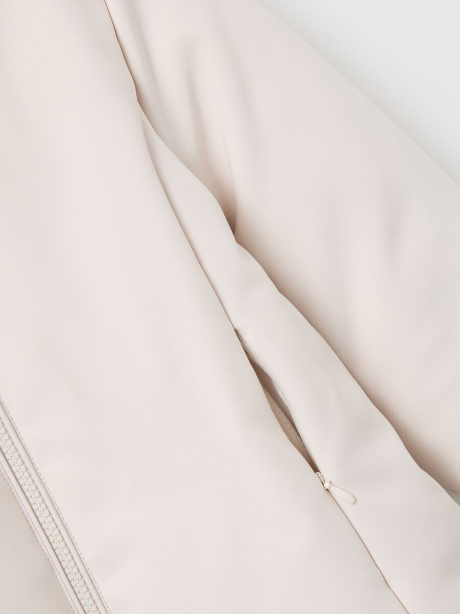 Beige padded girls jacket regular fit with hood and zip_3