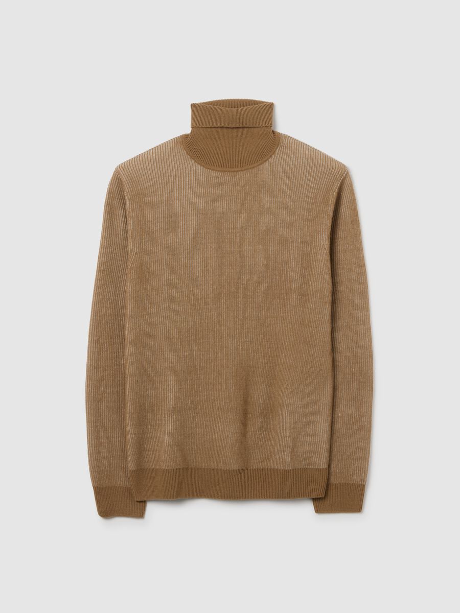 Brown Regular Fit Turtleneck_4