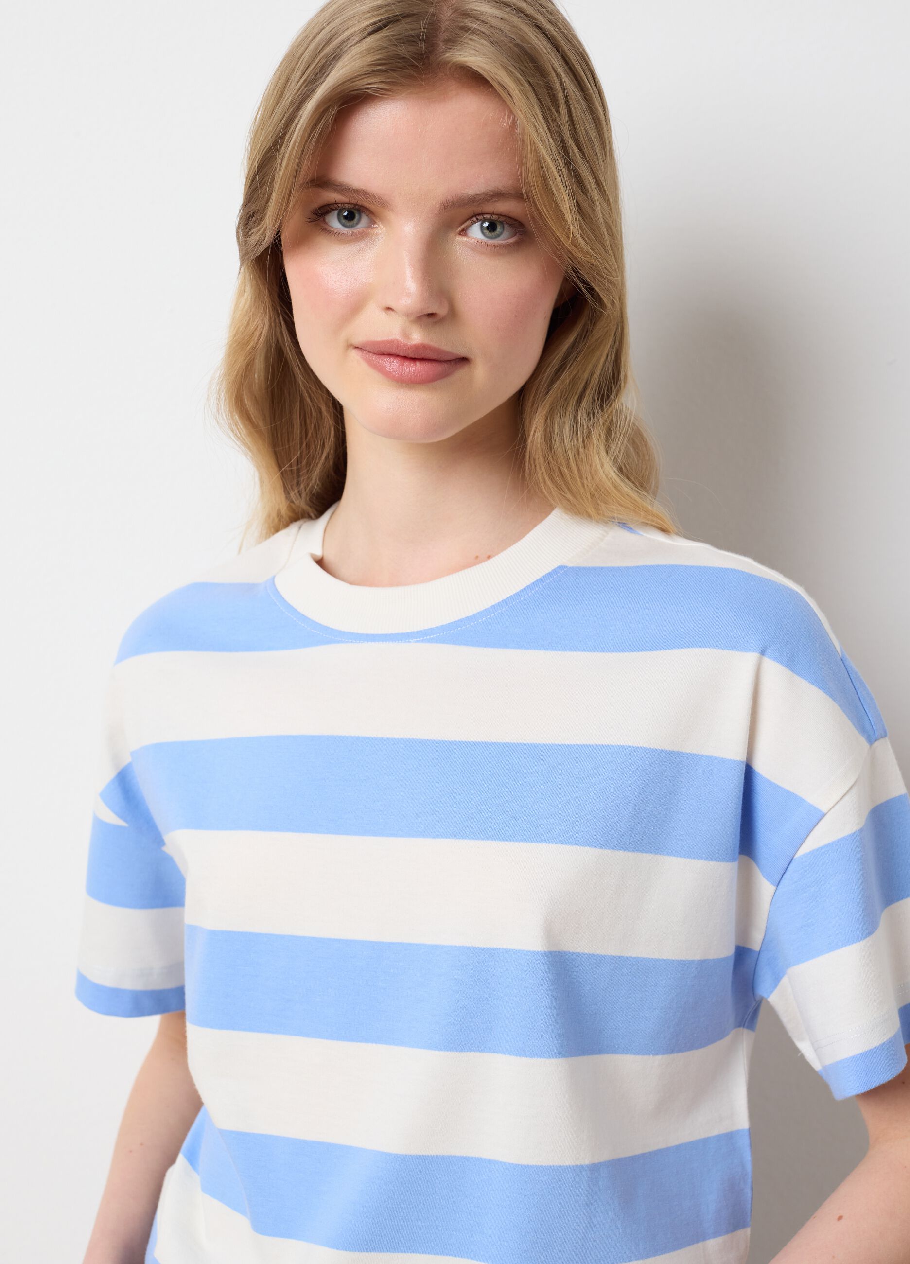 T-shirt da donna in puro cotone multicolor regular fit
