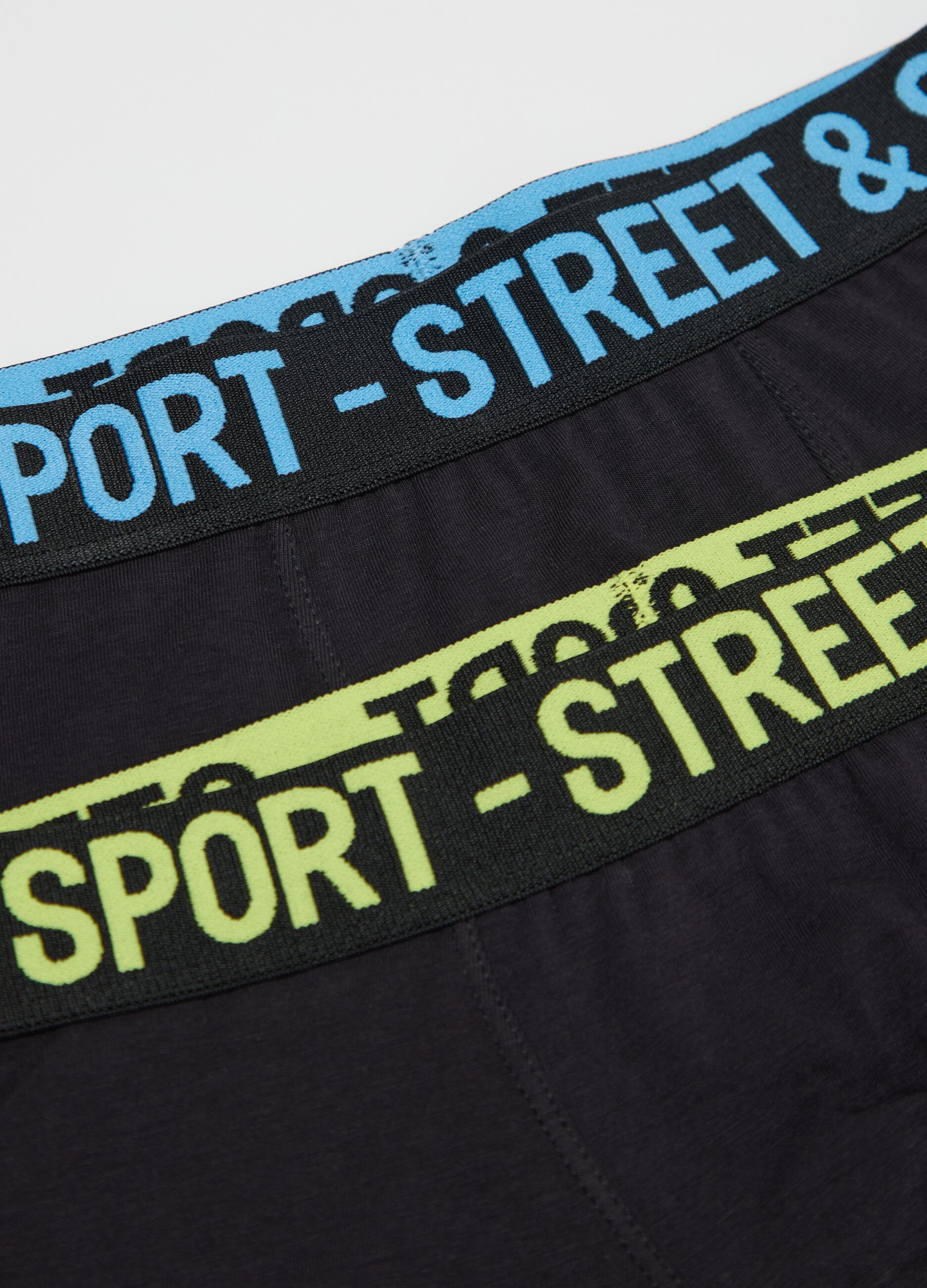 Three-pack black boxer shorts in stretch cotton with lettering
