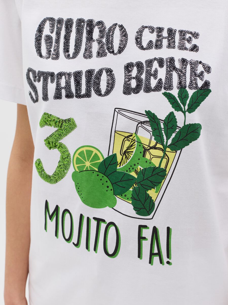 White T-shirt in cotton with sequins and mojito print_2