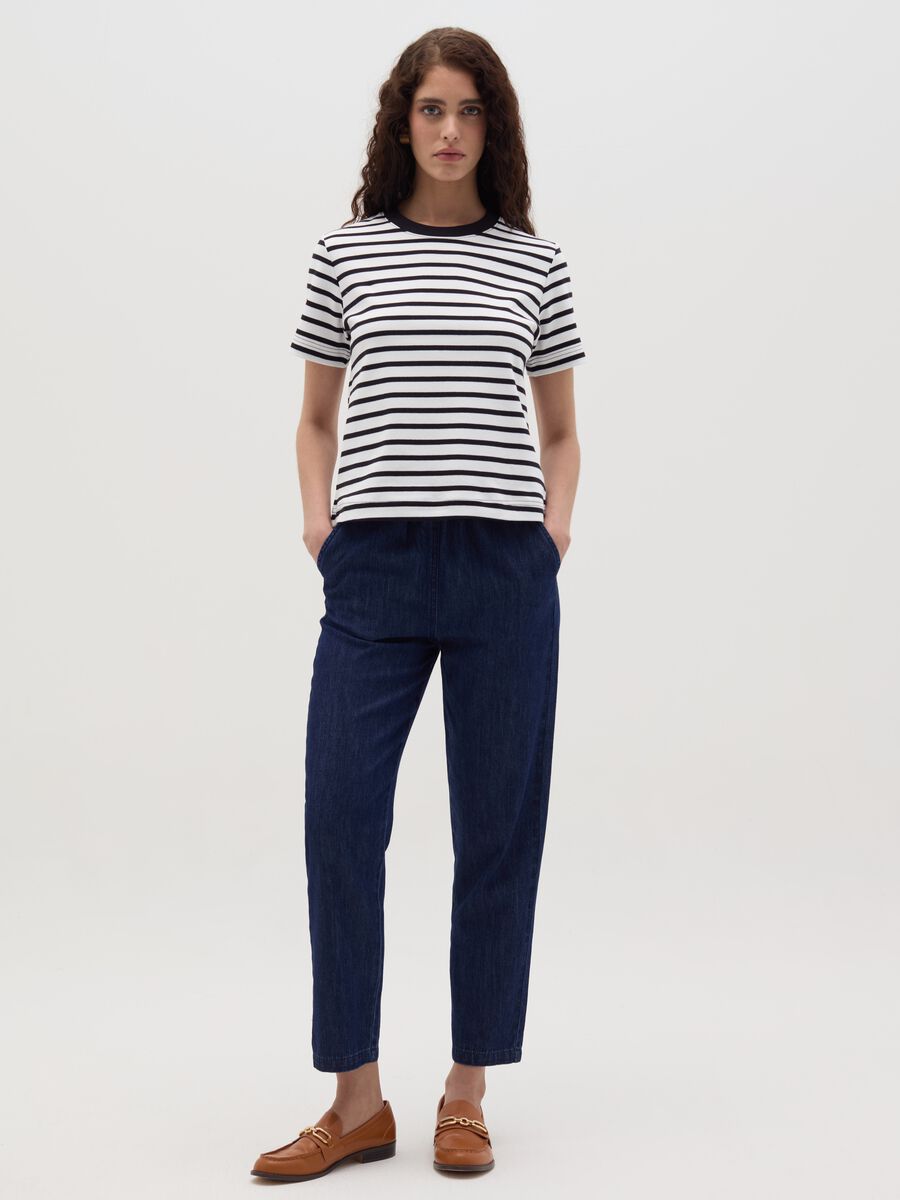 Cropped joggers in denim with drawstring_0