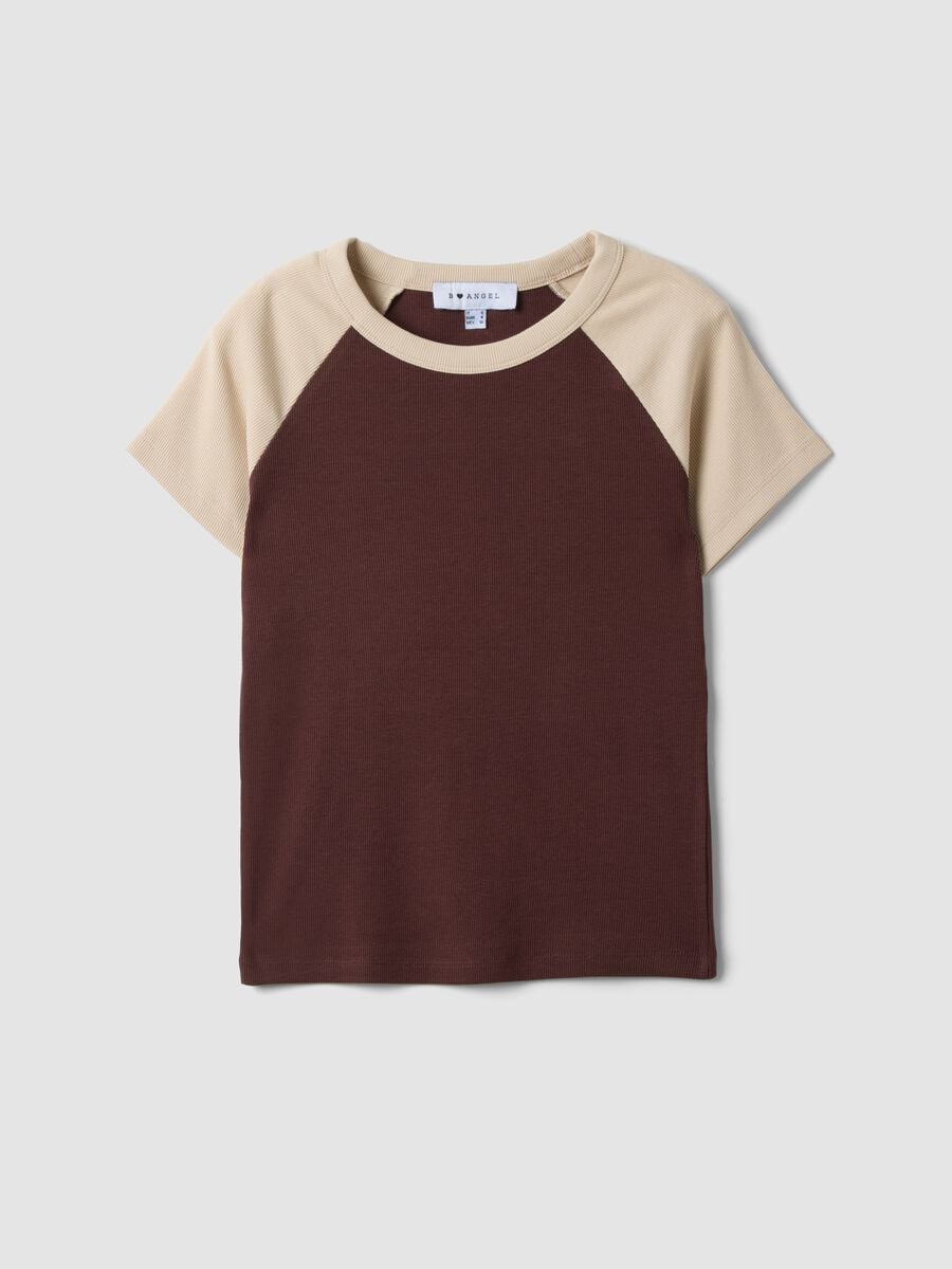 T-shirt marrone in cotone elasticizzato a girocollo con maniche a contrasto_4
