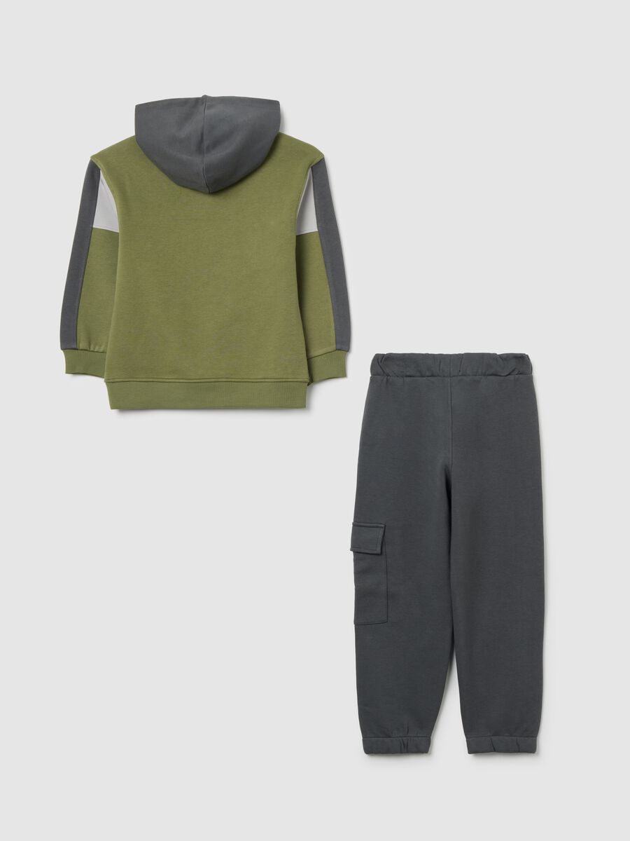Green hooded cotton blend outfit_1