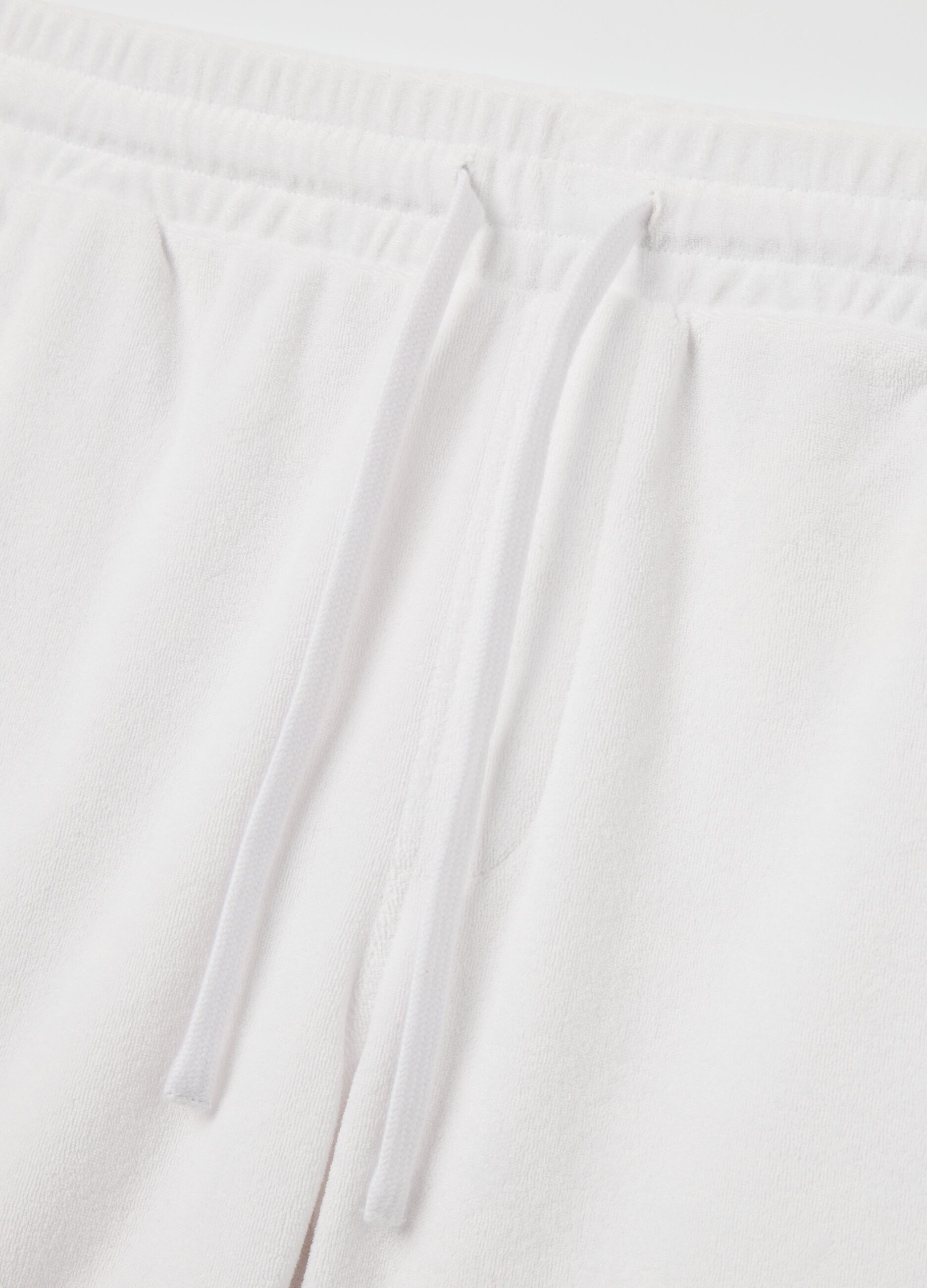 White cotton blend Bermuda shorts