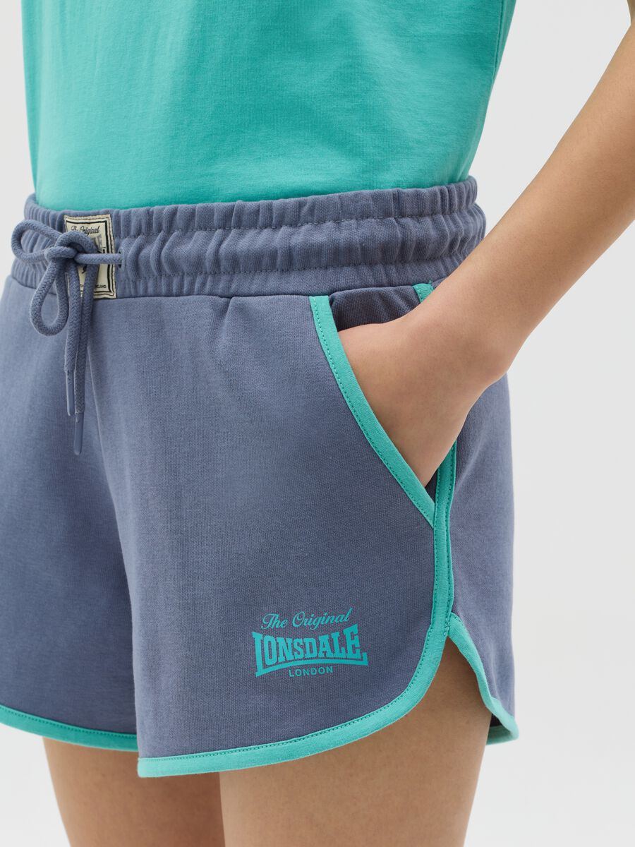 Blue fleece shorts with drawstring and logo print_2
