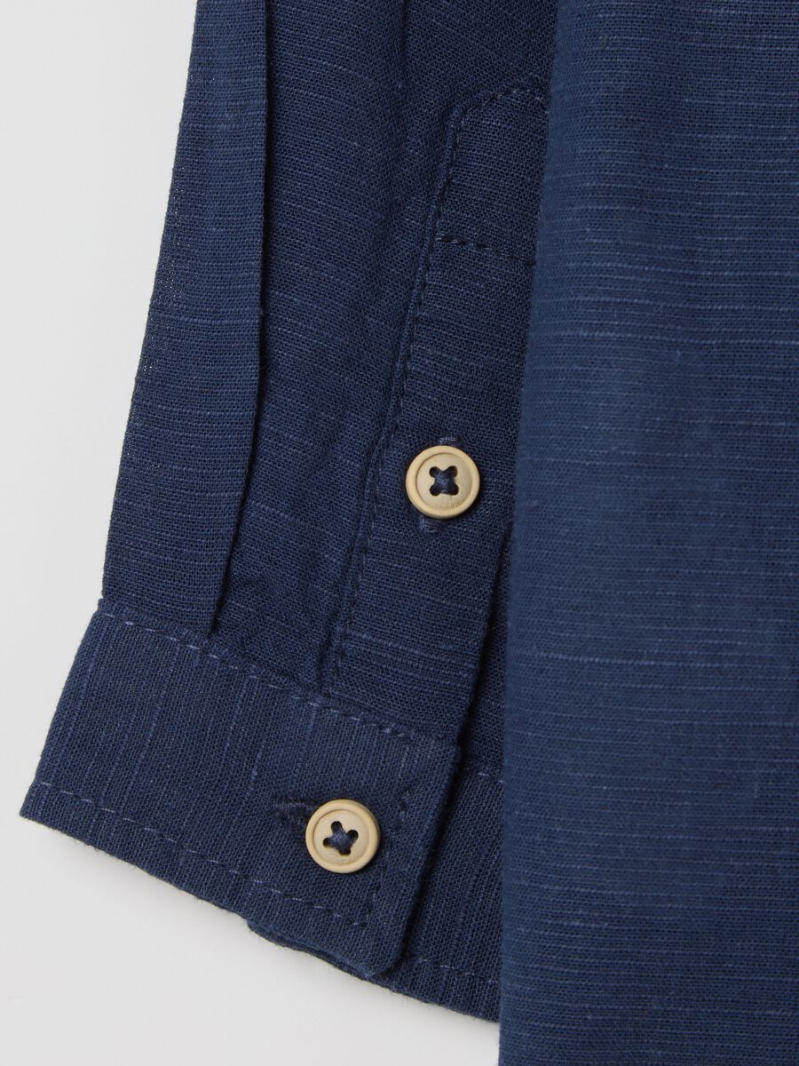 Boys’ blue regular-fit shirt and shorts set in cotton and linen_3