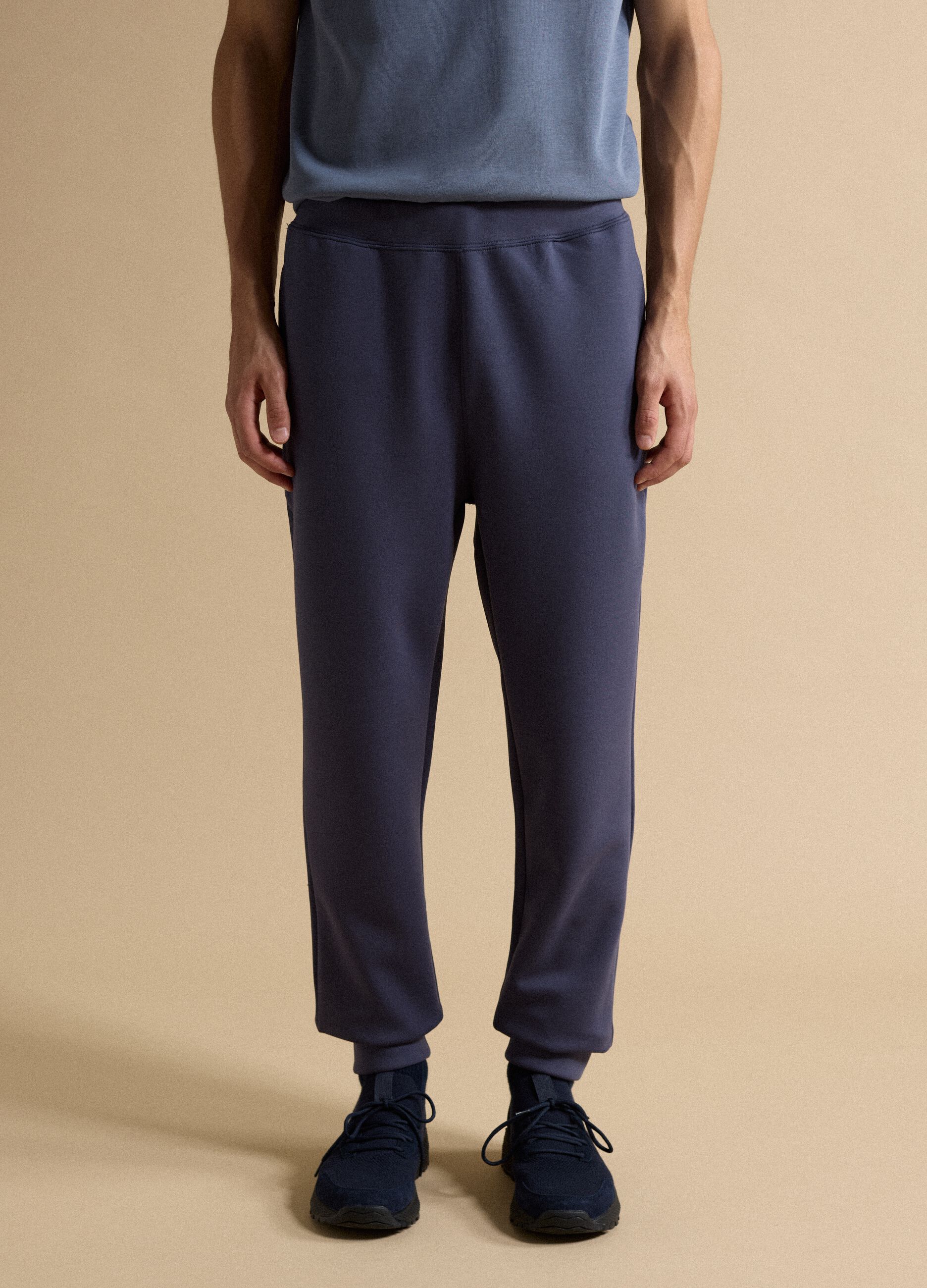 Jogger blu regular fit in tessuto elasticizzato Easy dry