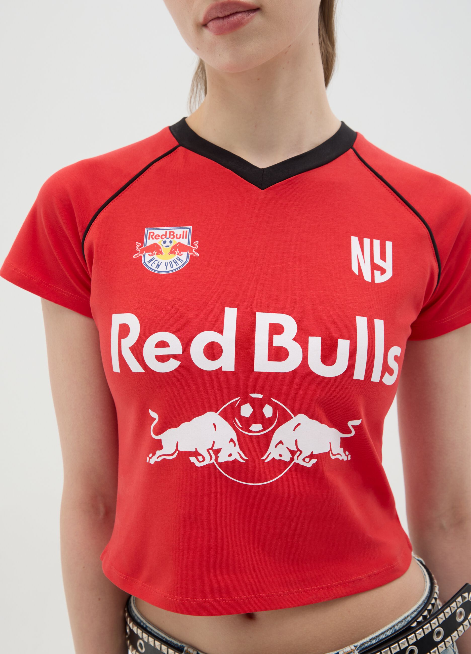 Women's red cropped stretch cotton top