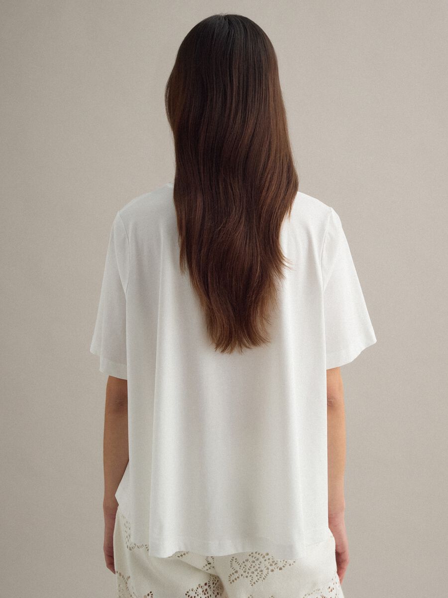 T-shirt a maniche corte in misto cotone bianca regular fit_3