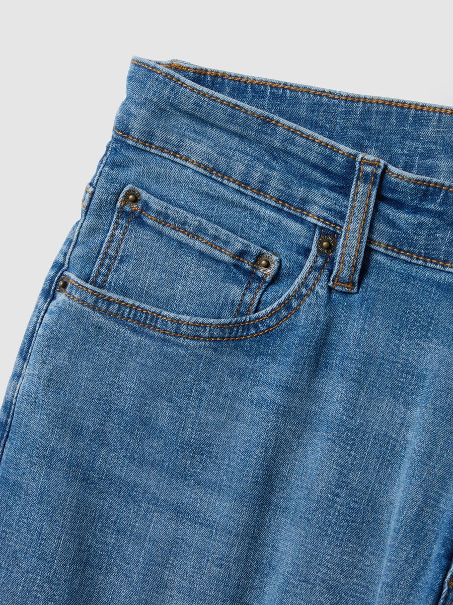 Comfort Fit Stretch Cotton Blue Jeans_5