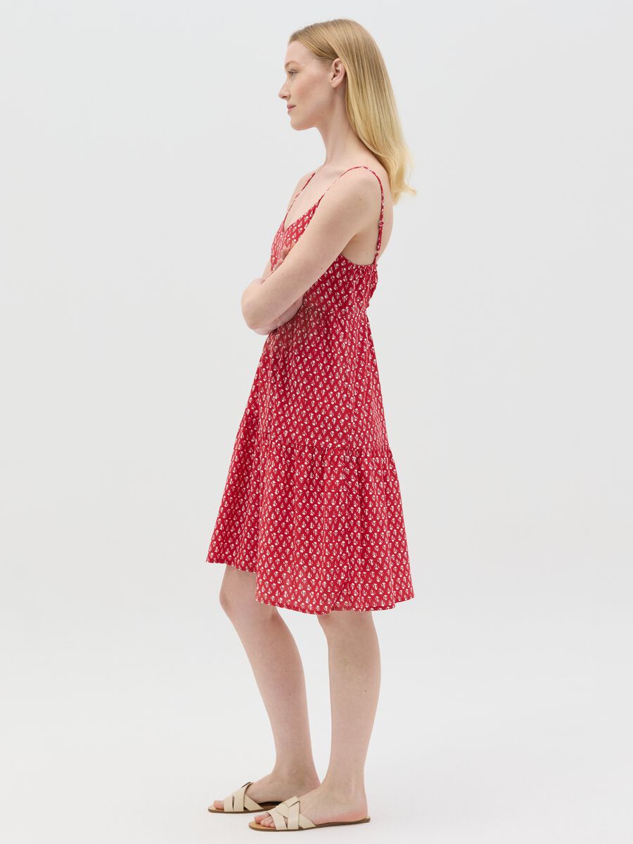 Red viscose dress with V neck and flounce_1