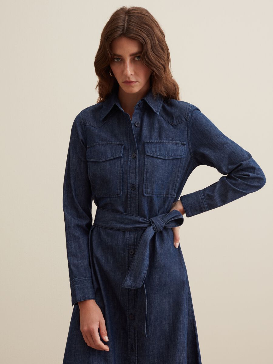 Abito lungo chemisier in denim con cintura_1