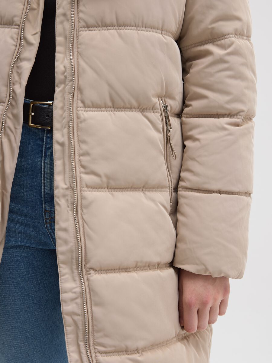 Black regular fit long padded jacket with hood and zip_3