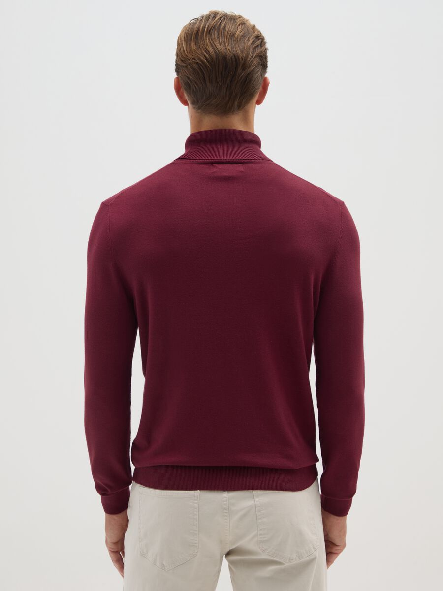 Red regular fit turtleneck_2