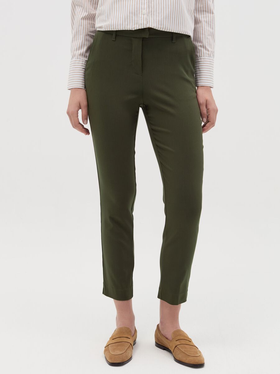 Slim-fit ankle-length chinos_1