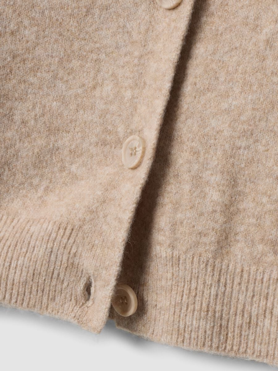 Cardigan beige in tessuto elasticizzato con girocollo over fit_1