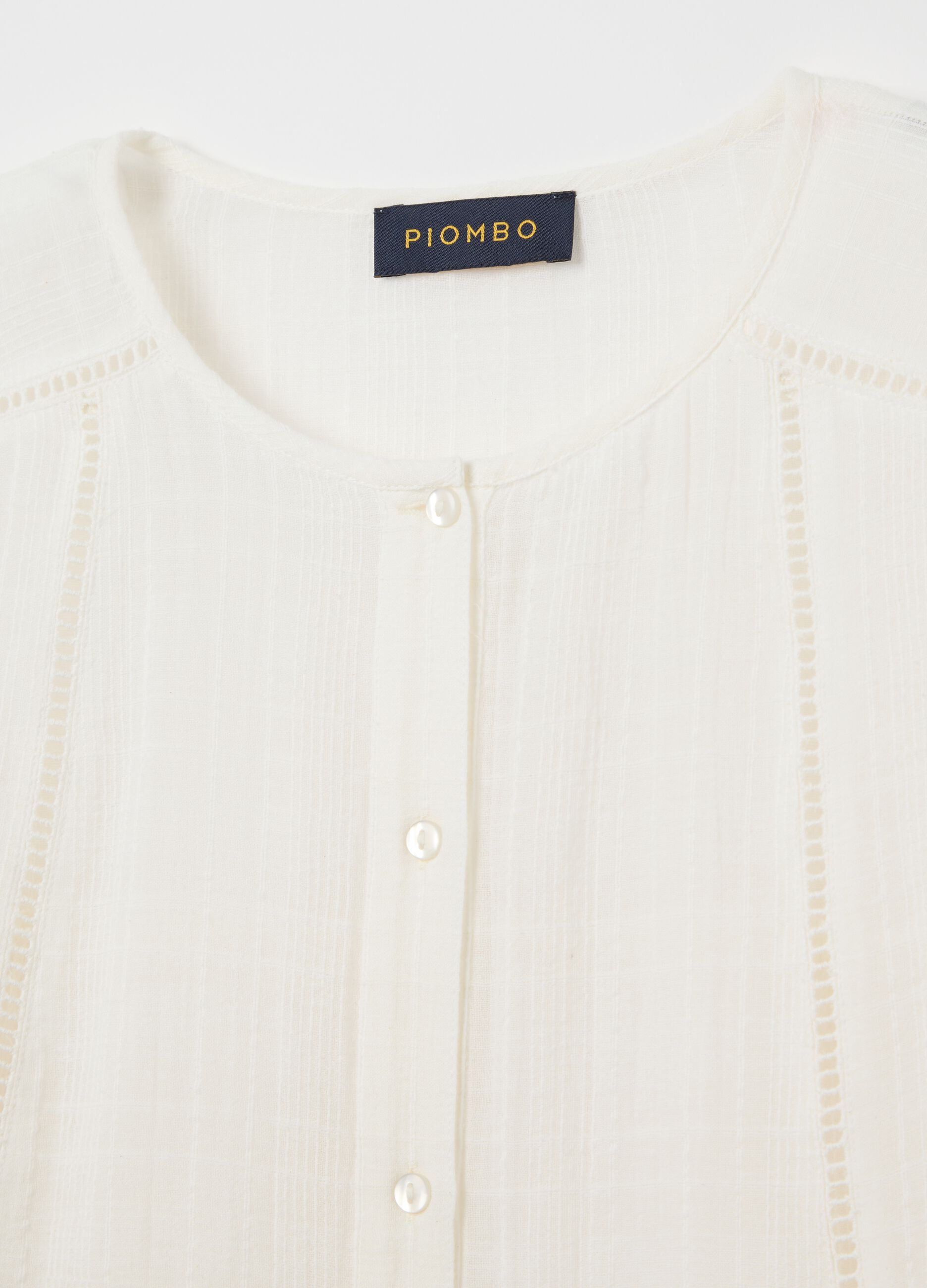 White blouse in cotton