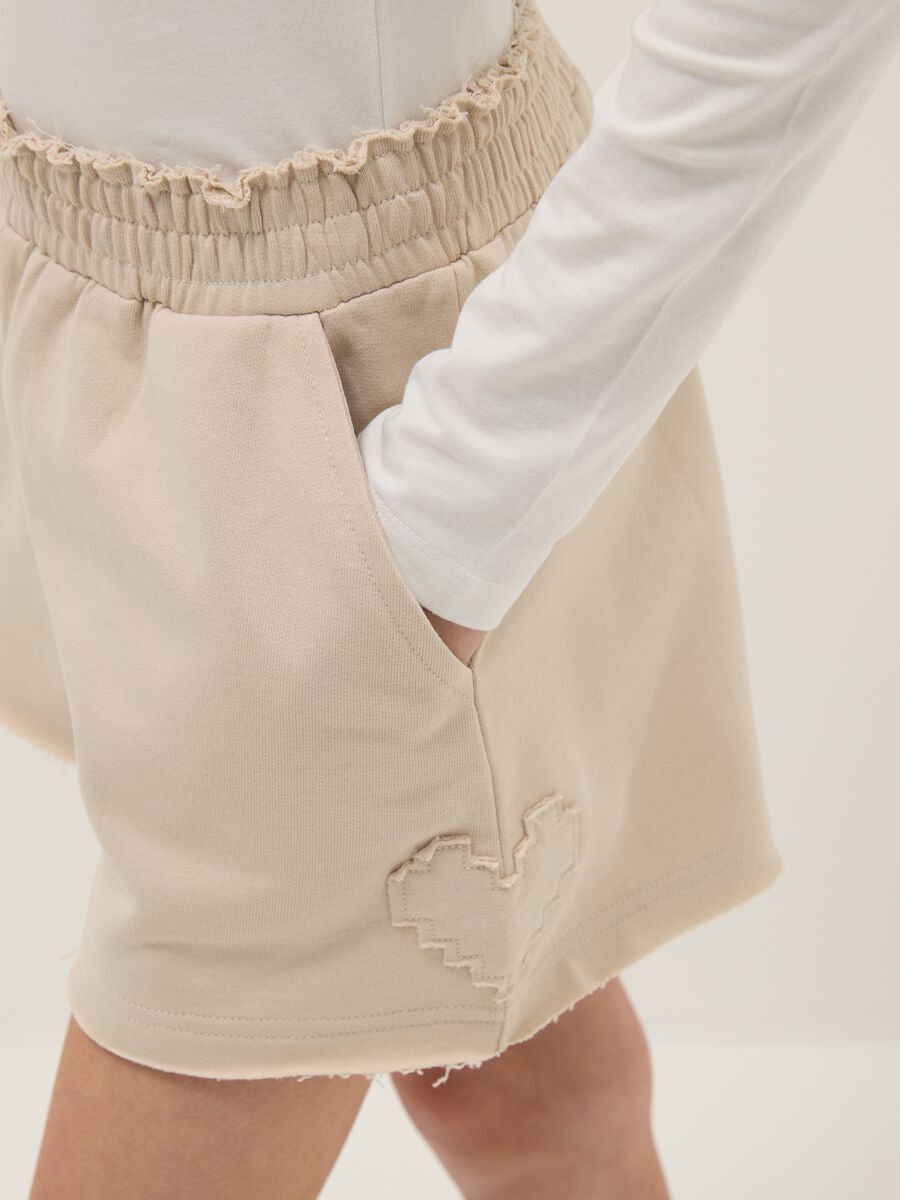 Shorts in puro cotone beige da ragazza relaxed fit_2