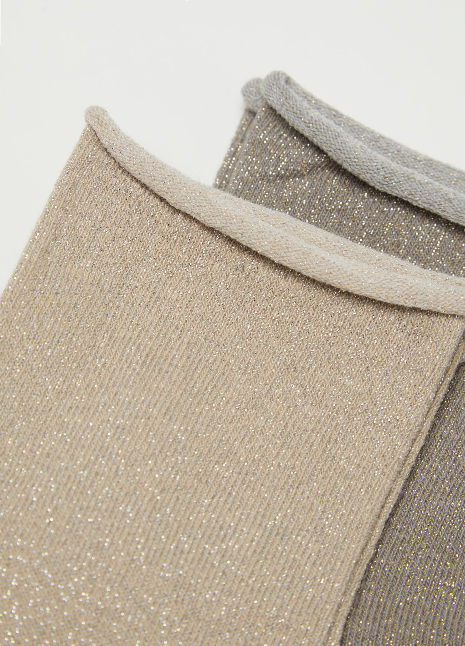 Two-pair pack short socks in lurex