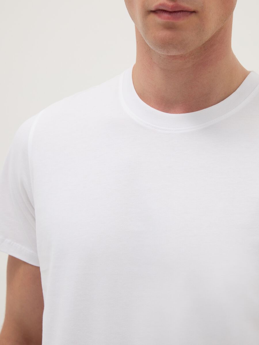 White pure cotton regular fit T-shirt_3