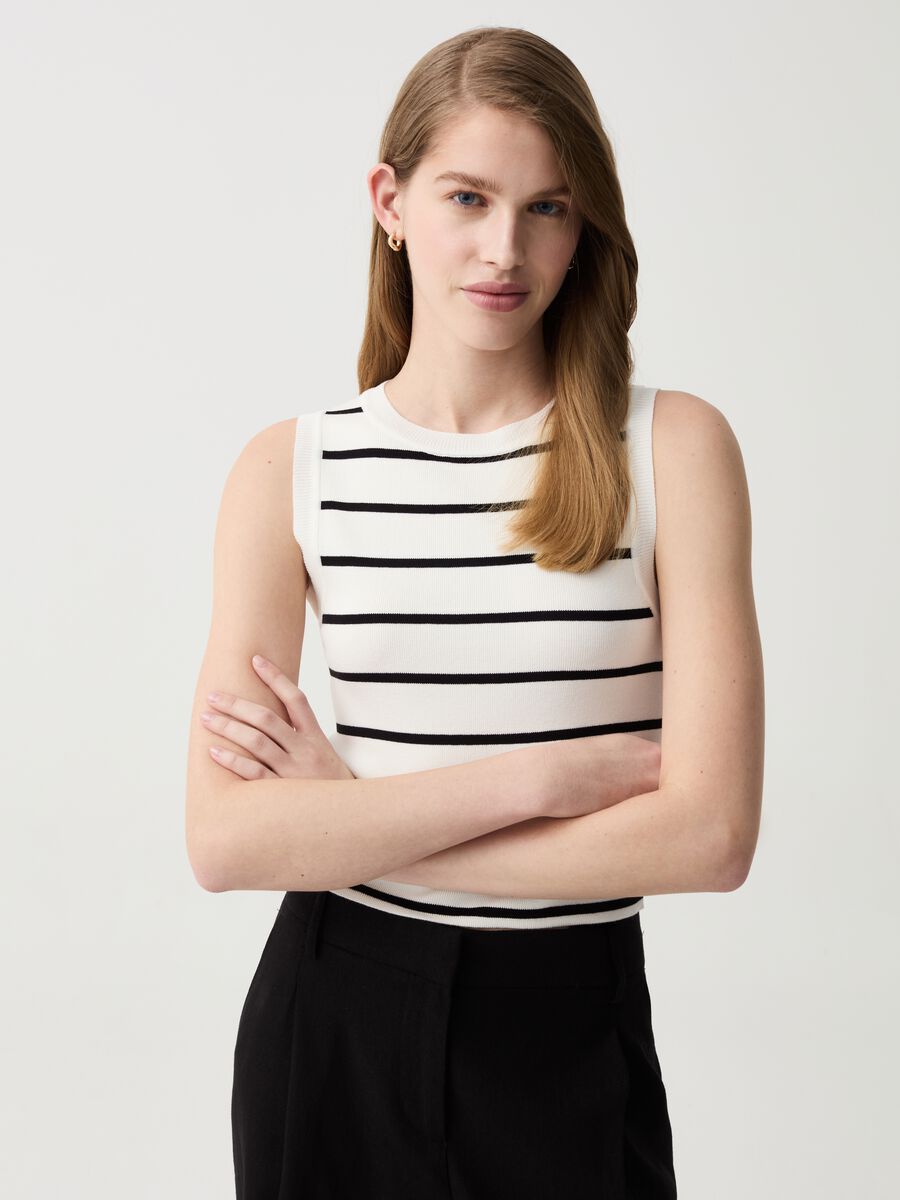 Tank top with slim stripes_1