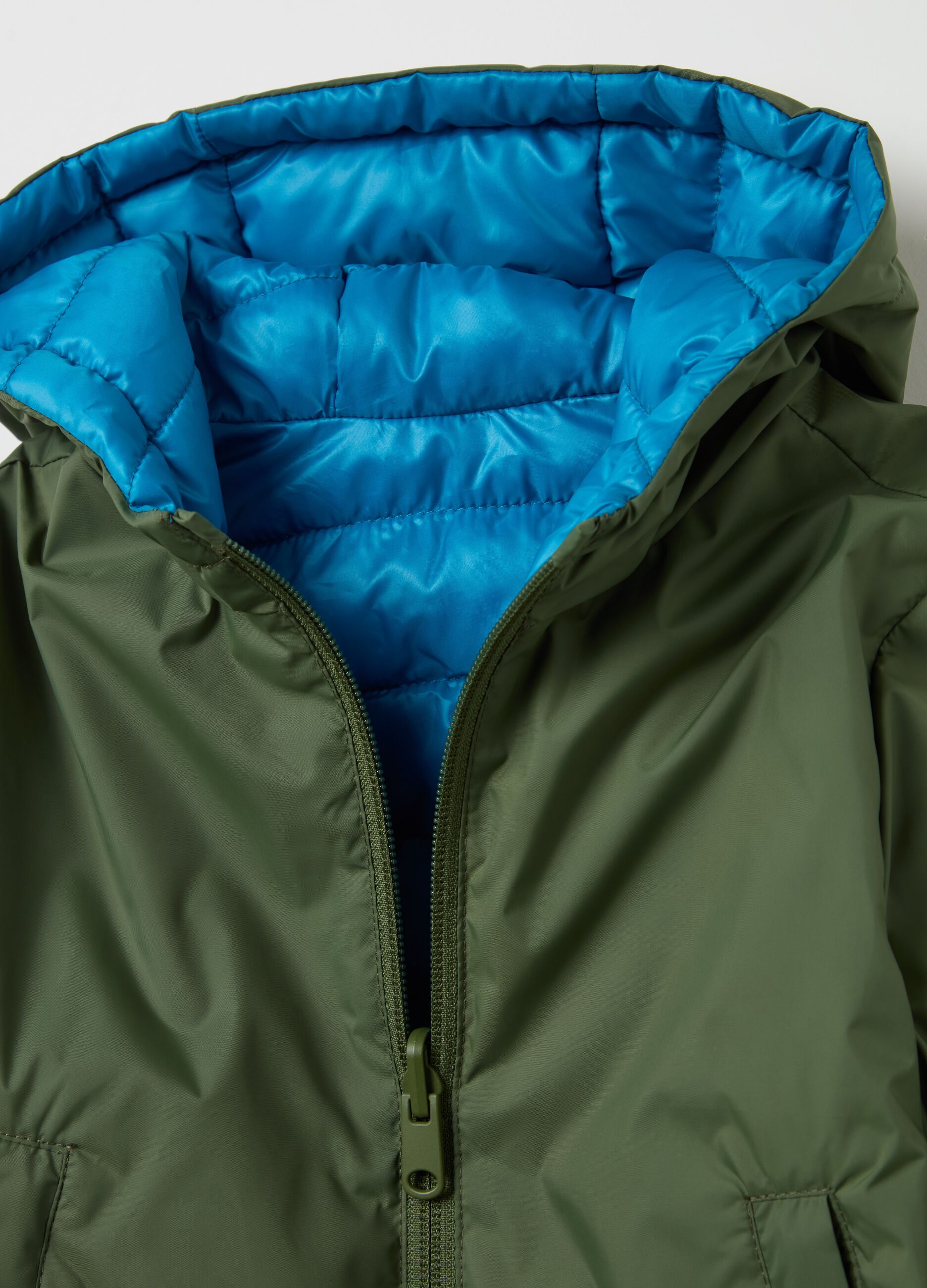 Ultralight reversible down jacket with hood