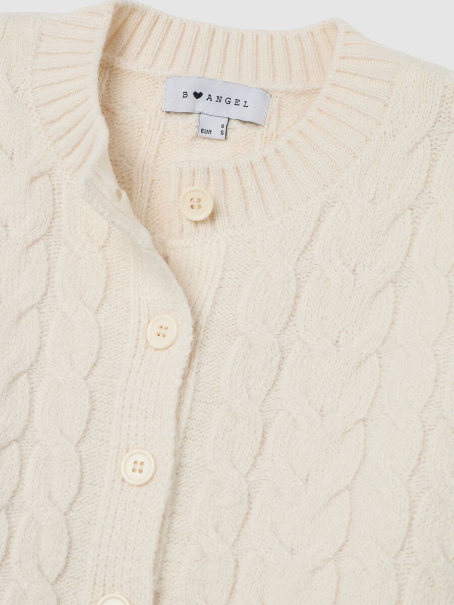Cardigan bianco regular fit con lavorazione a maglia e bottoni_1