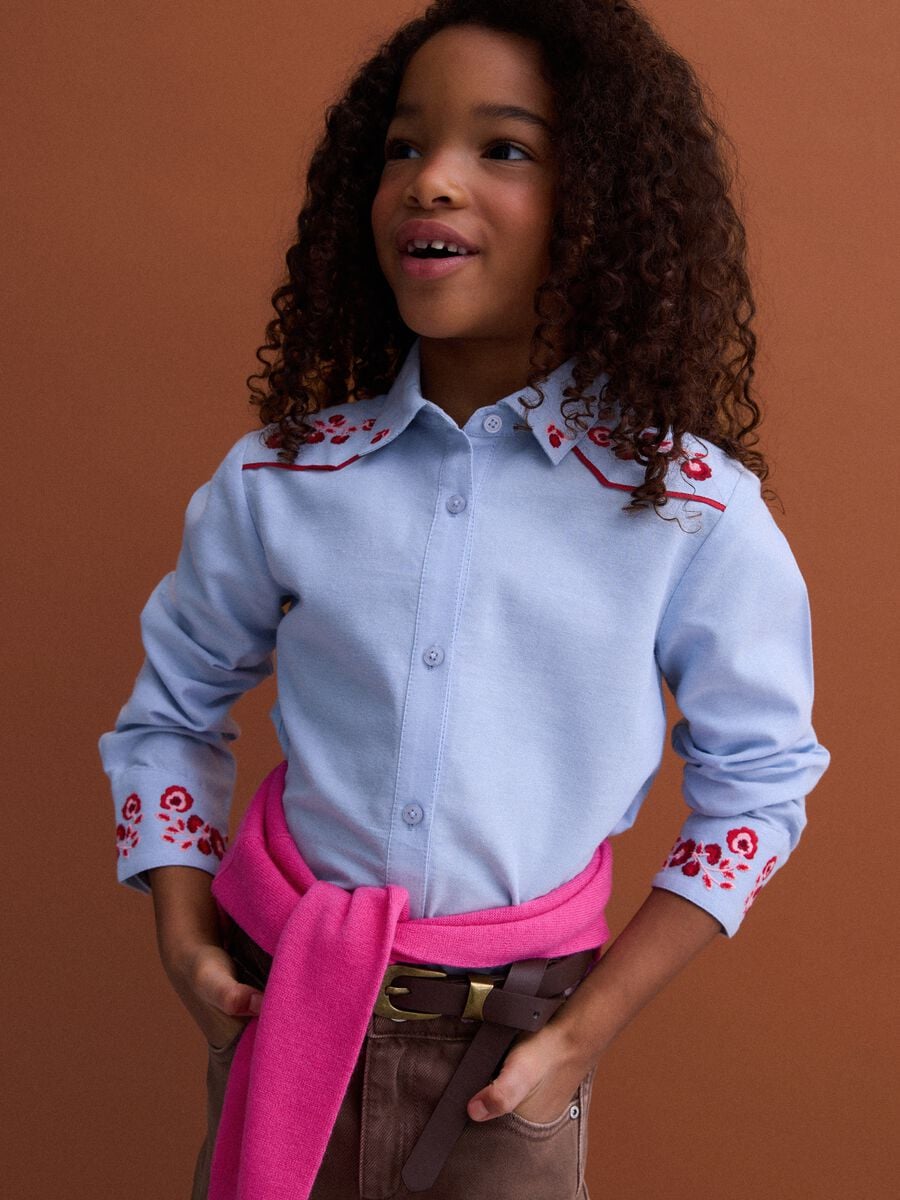 Light blue pure cotton shirt with floral embroidery_1